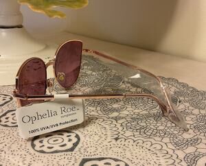 NWT Ophelia Roe Gold Metal Rim Sunglasses Oversized Bling
